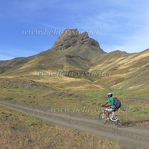 Einfache sichere MTB strecke Selada de Palha Carga Access road Palha Carga Sao Vicente Cabo Verde